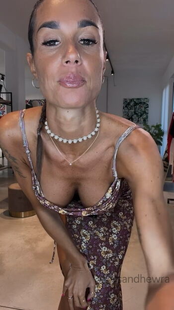 Haesicks / leaked private content