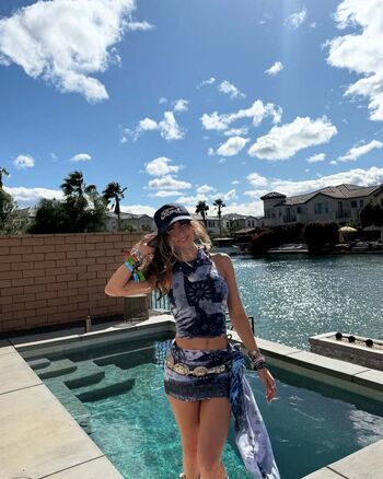 Elena daniela ungureanu/ leaked private content