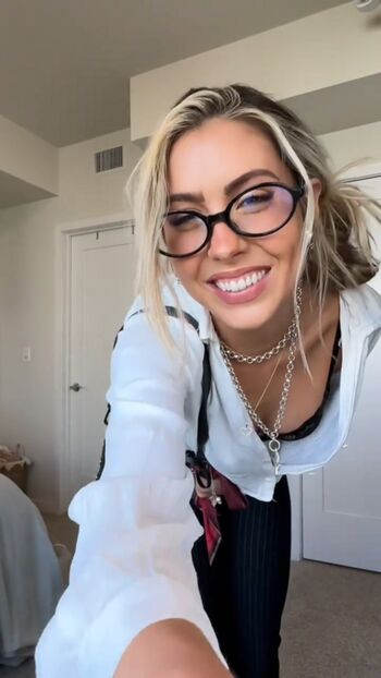 Shadowrabbitygo/ leaked private content