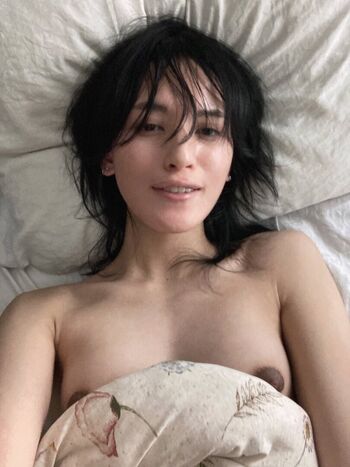 Kerrieessex/ leaked private content