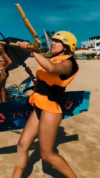 Haesicks / leaked private content