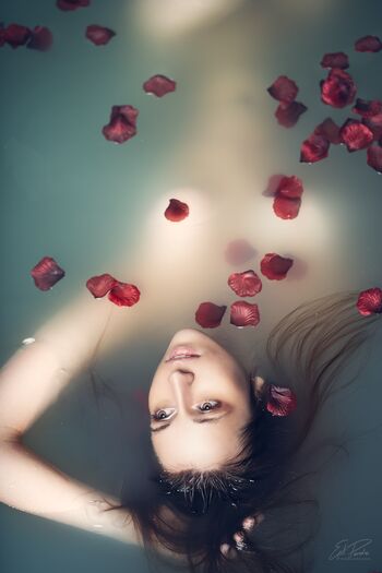 Haesicks / leaked private content