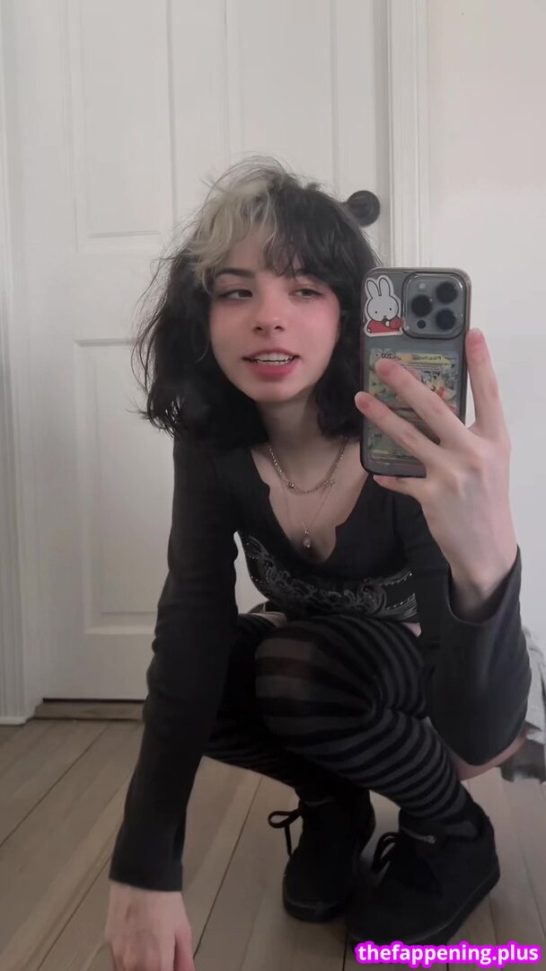 Julia logan page leaked private content