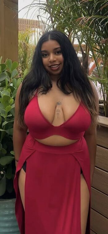 Curiousiteaaa leaked private content