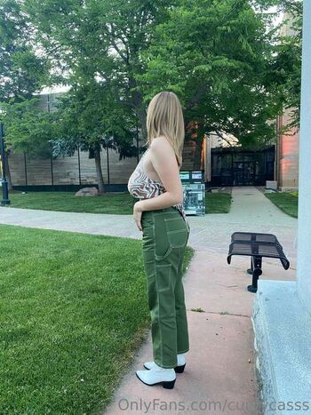 Fappening ava max leaked private content