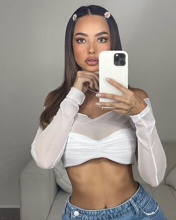 Anyatrades/ leaked private content