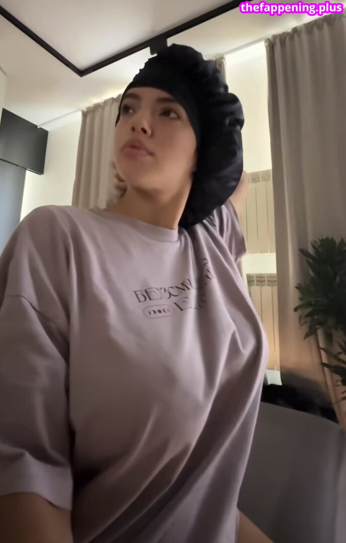 Lilah/ leaked private content