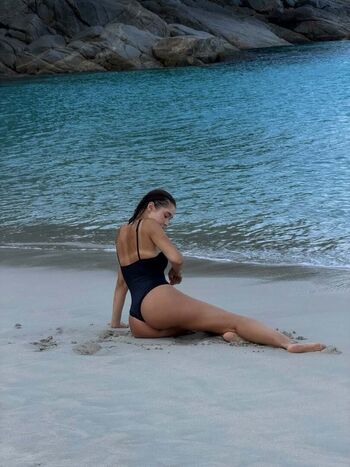 Sophie srm/ leaked private content