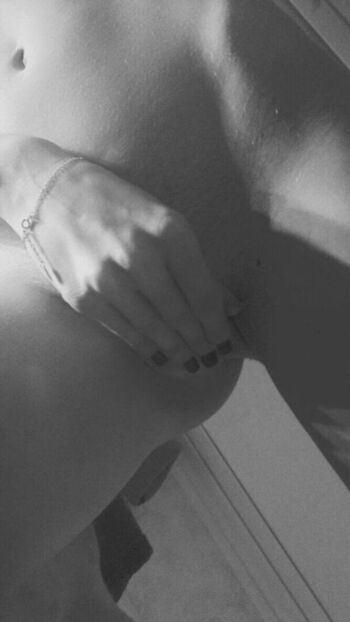 Mommy roleplay leaked private content