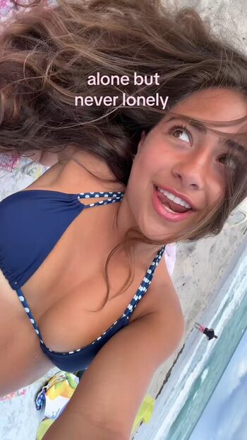 Bellepaulinee/ leaked private content