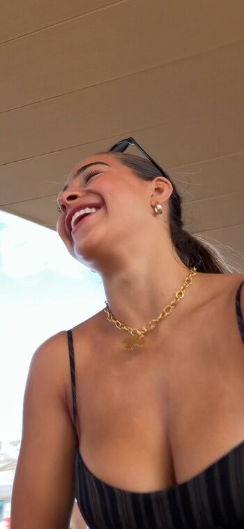 Chanelrenee xo / leaked private content