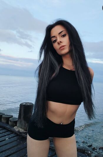 Haesicks / leaked private content