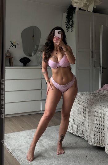 Ambbss/ leaked private content