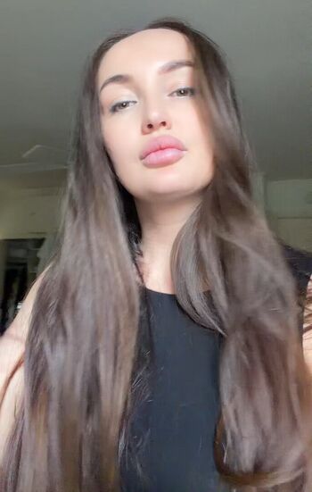 Easygoinggoth/ leaked private content