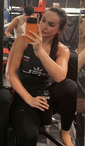 Lisa ann/ leaked private content