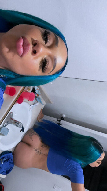 Skyexsummers nude leaked private content
