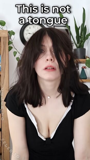 Mely show leaked private content