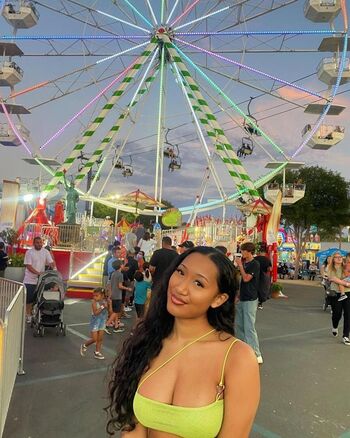 Romanowwa/ leaked private content