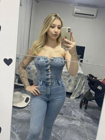 Strk/ leaked private content