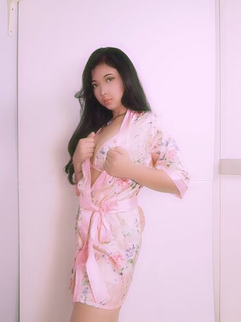 Co lia redmodel leaked private content