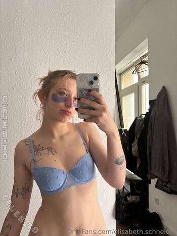 Julia logan/ leaked private content