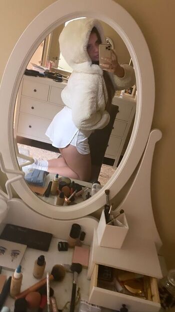 Elizabeth m leaked private content