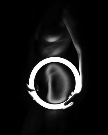 Momorianyan/ leaked private content