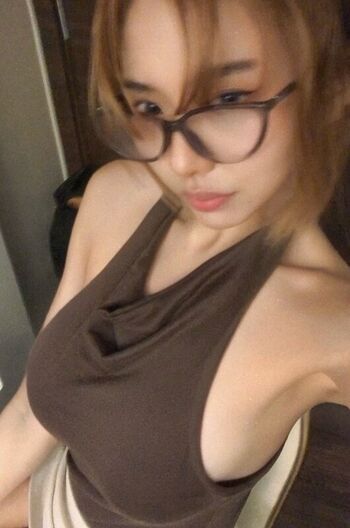 Haesicks / leaked private content