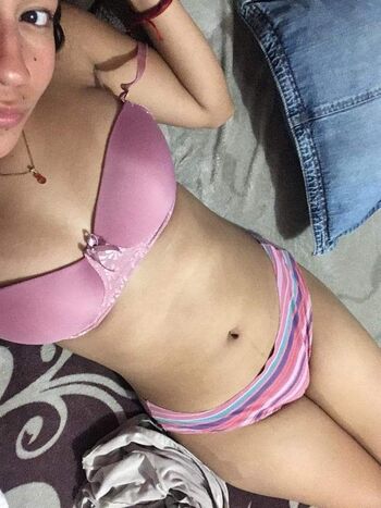 Opalita taya leaked private content