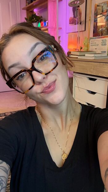 Eralia leaked private content
