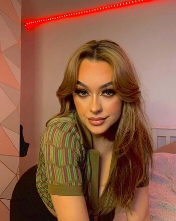 Sladkoslava/ leaked private content