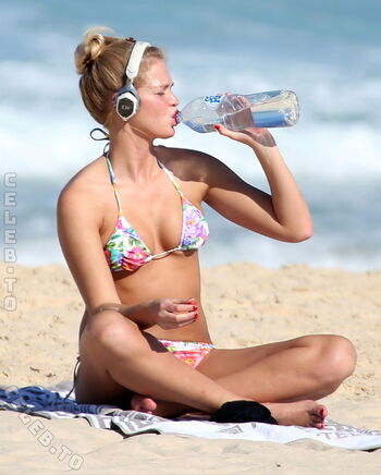 Ricebunny/ leaked private content