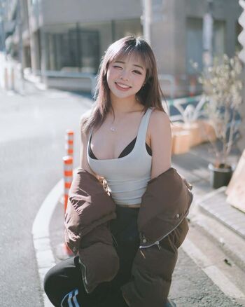 Pregnant women/ leaked private content