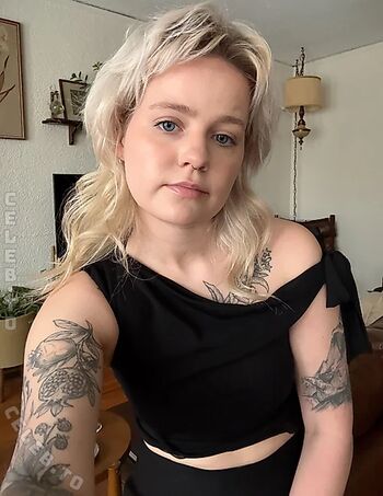 Cupquake/ leaked private content