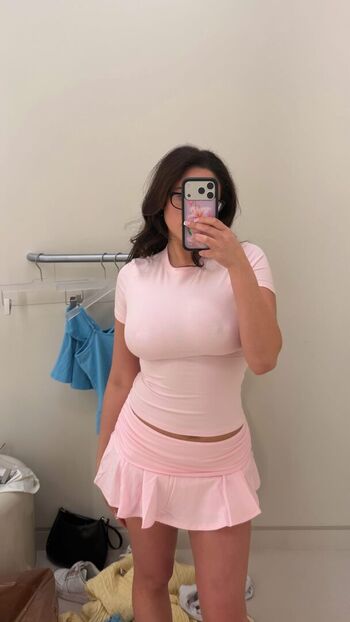 Haesicks / leaked private content