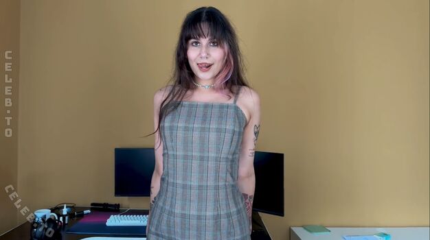 Evevans leaked private content