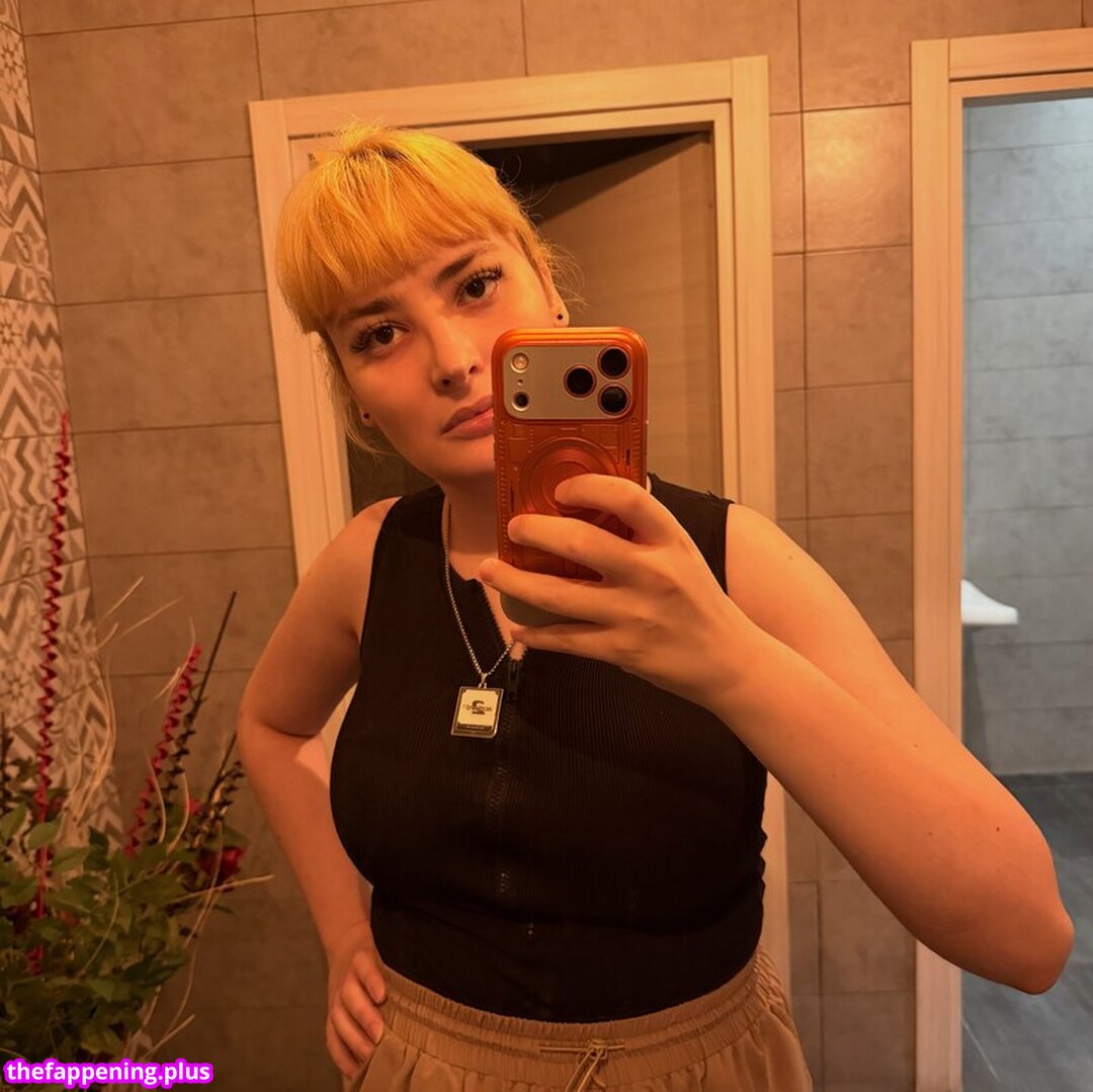 Maria sizova page leaked private content