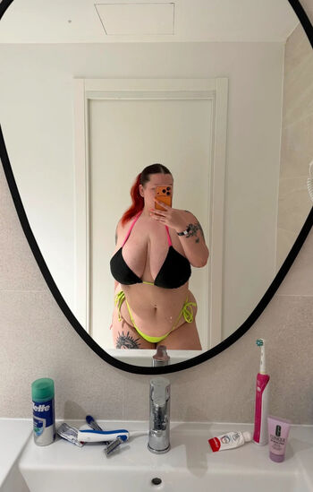 Bigbootybaileyvip leaked private content