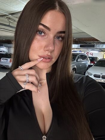 Haesicks / leaked private content