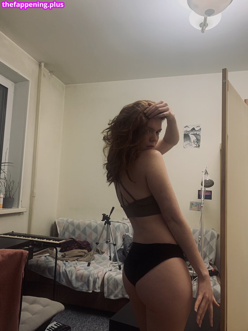 Freshmanevasky page leaked private content