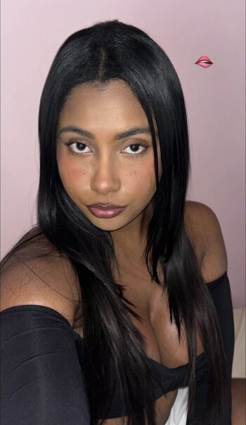 Lexydi leaked private content