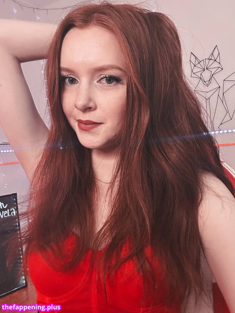 Basicwitgirl/ leaked private content