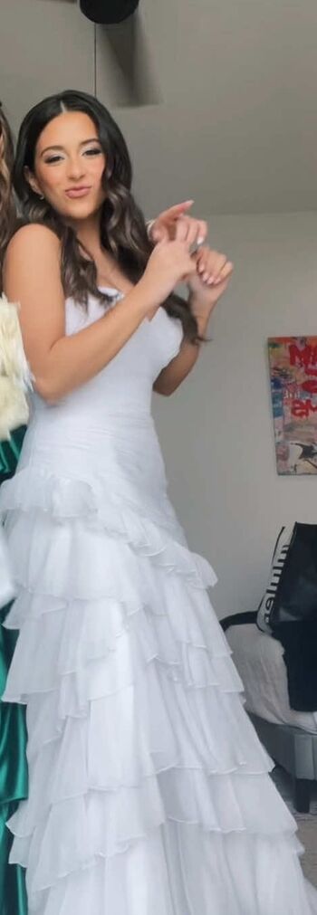 Gloria wu/ leaked private content