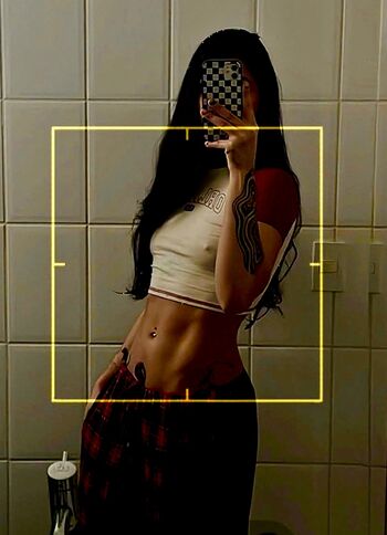 Haesicks / leaked private content