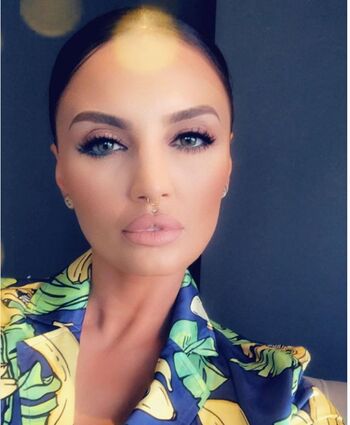 Elena daniela ungureanu/ leaked private content