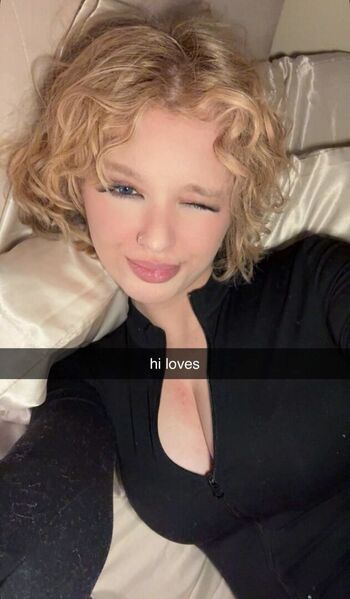 Lapopita nude leaked private content