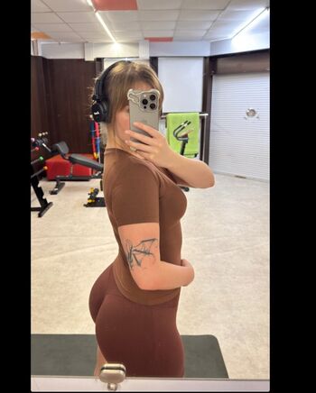 Valentina sm/ leaked private content