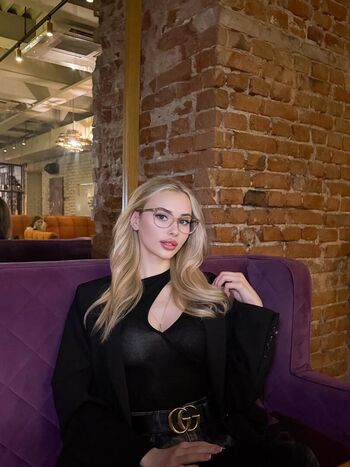 Haesicks / leaked private content