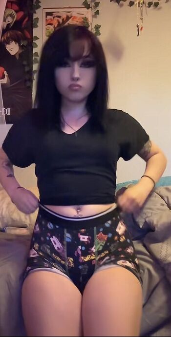 Harpermadi/ leaked private content