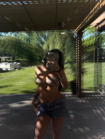 Luudaw leaked private content